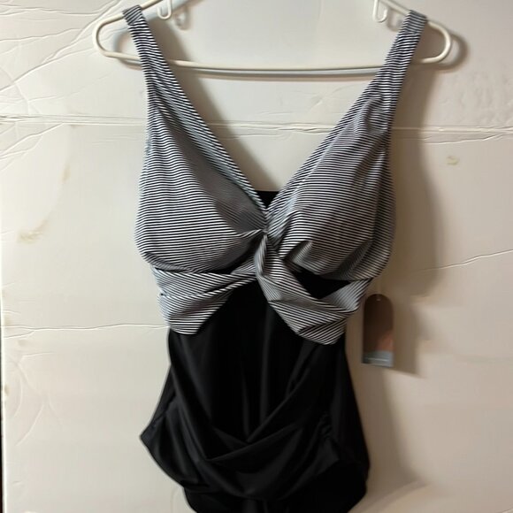 Smismivo One Piece Bathing‎ Suit Size L Padded - Picture 1 of 4